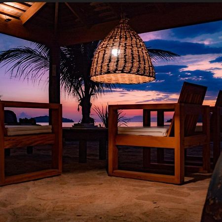 Refugio Na Frente Do Mar Em Ilha De Araujo Villa ปาราตี ภายนอก รูปภาพ