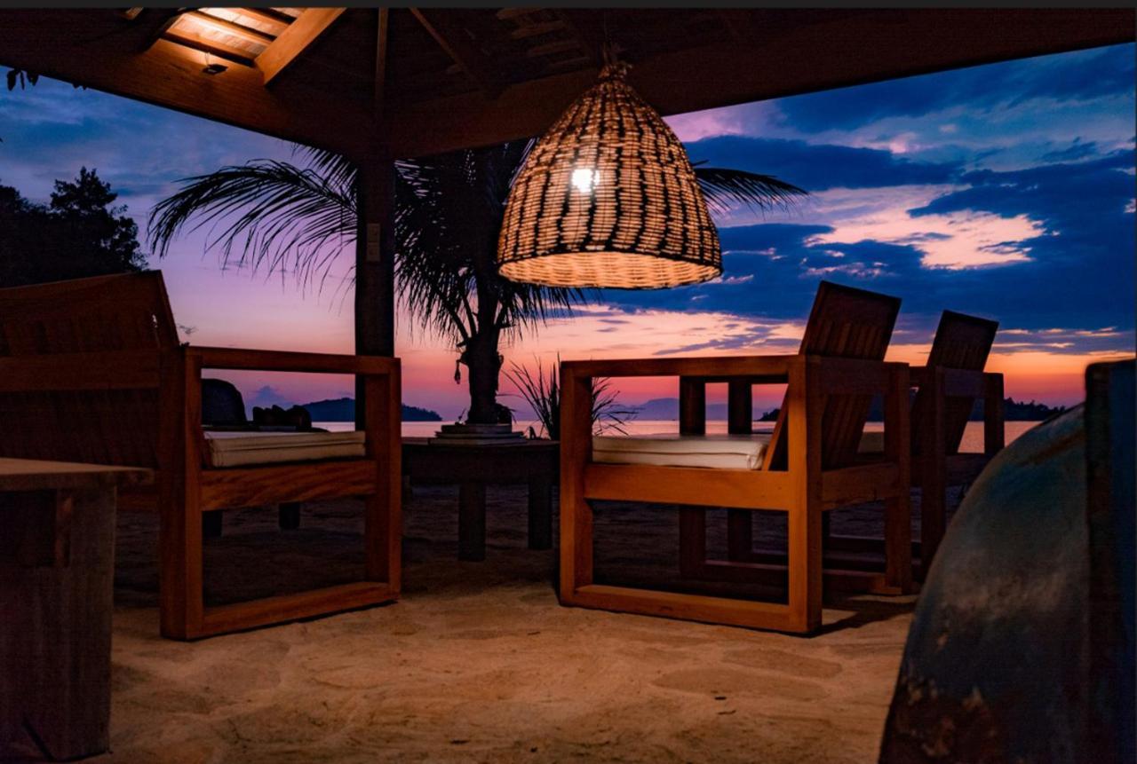 Refugio Na Frente Do Mar Em Ilha De Araujo Villa ปาราตี ภายนอก รูปภาพ