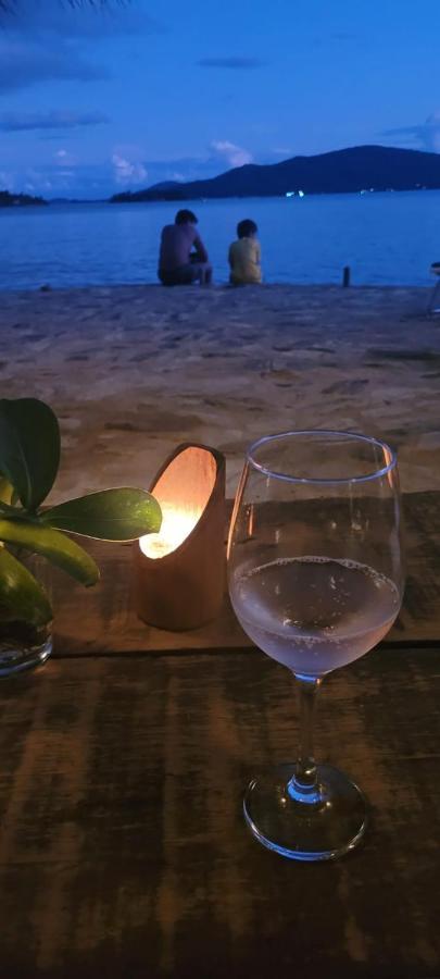 Refugio Na Frente Do Mar Em Ilha De Araujo Villa ปาราตี ภายนอก รูปภาพ